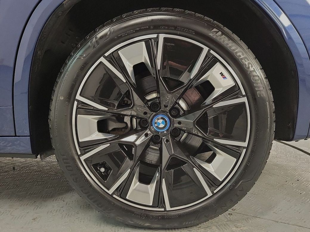 2024 BMW iX3
