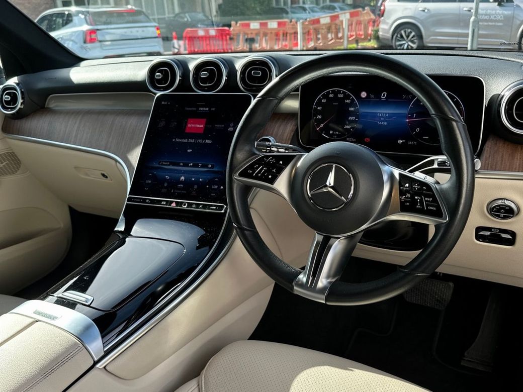 2023 Mercedes-Benz GLC Class