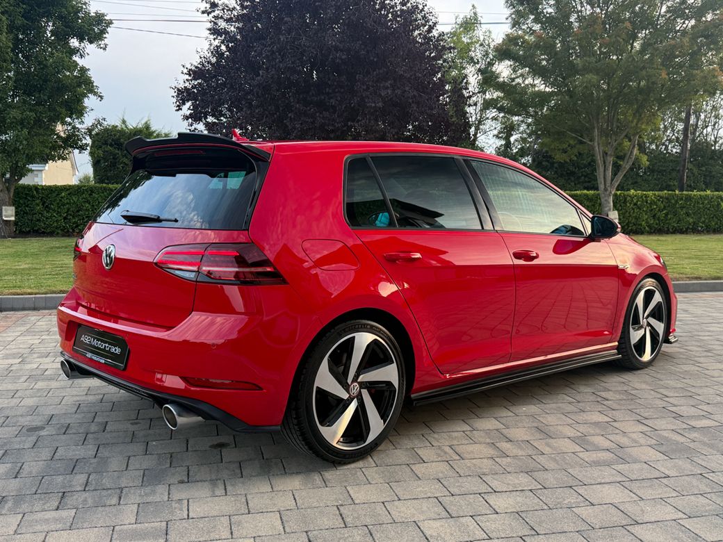 2017 Volkswagen Golf