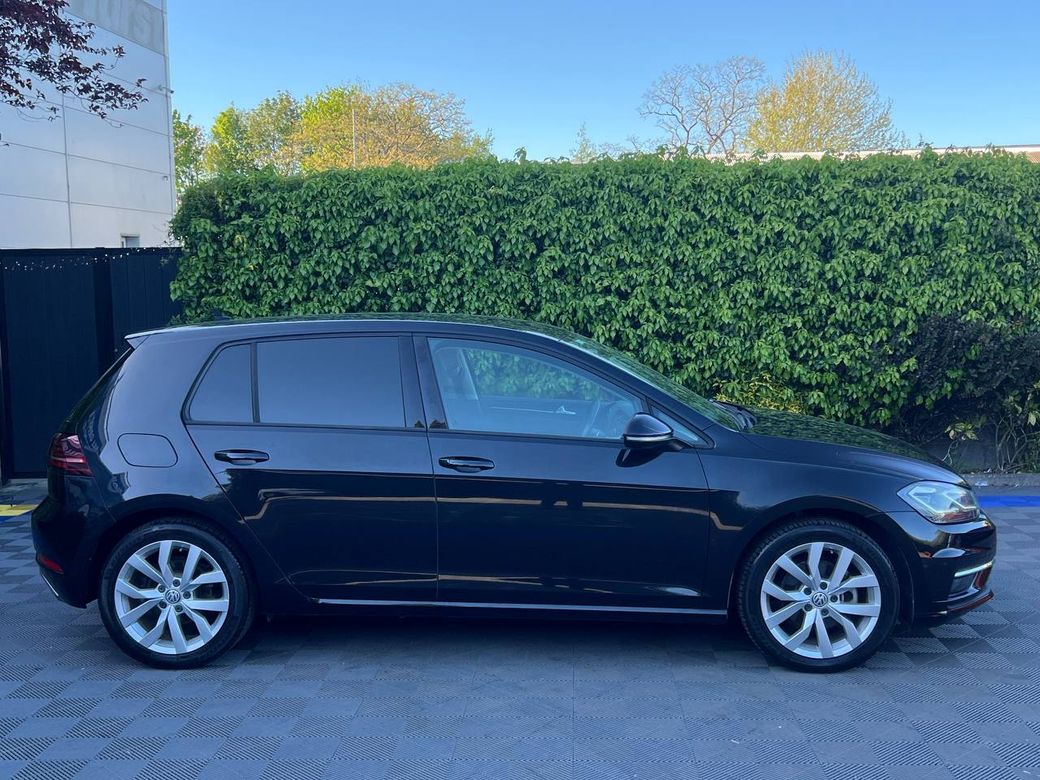 2017 Volkswagen Golf