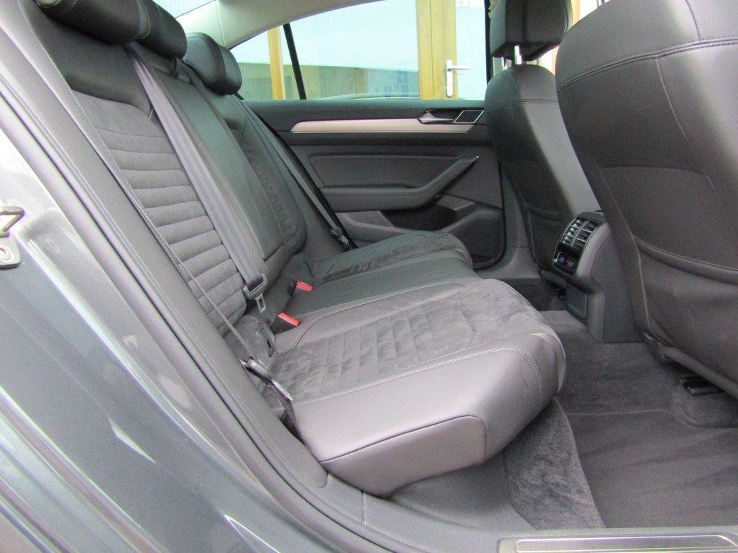 2015 Volkswagen Passat