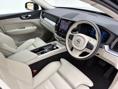 2022 Volvo XC60