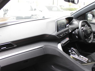 2020 Peugeot 3008