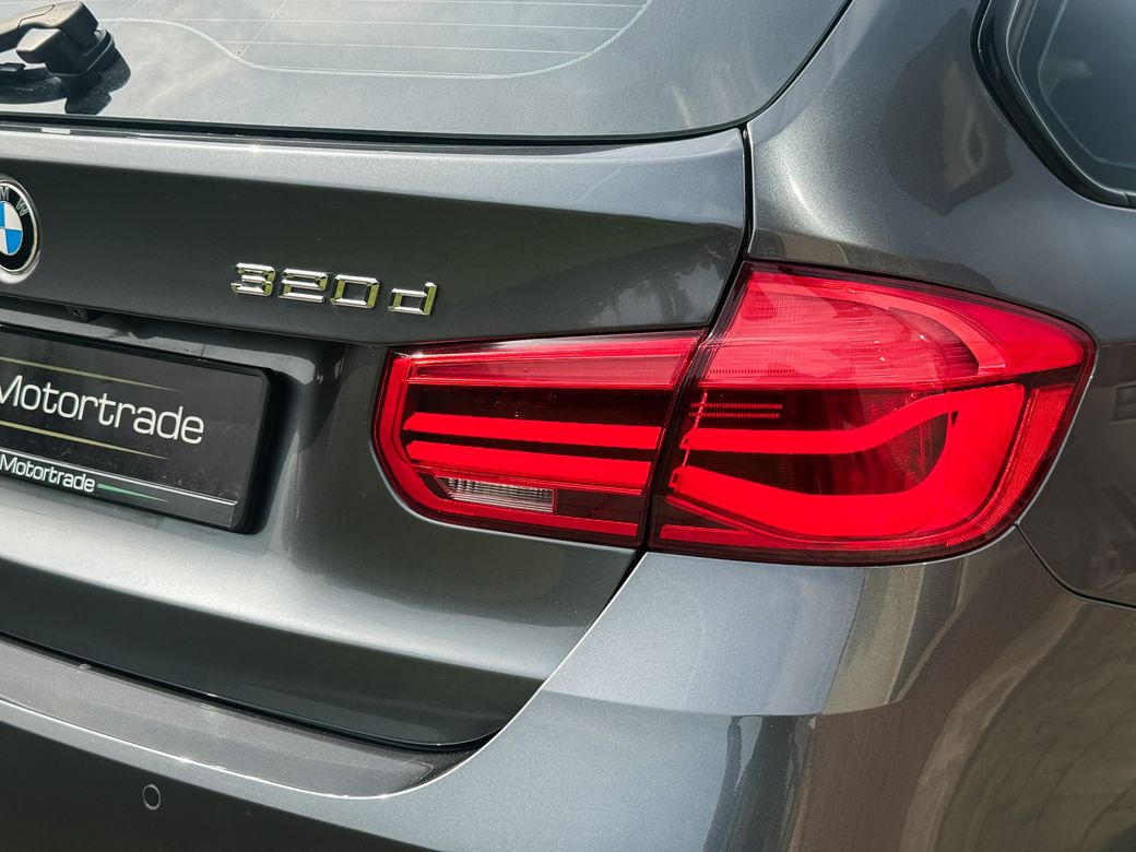 2018 BMW 3 Series