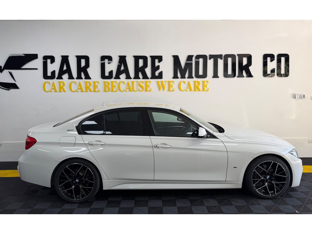 2019 BMW 330