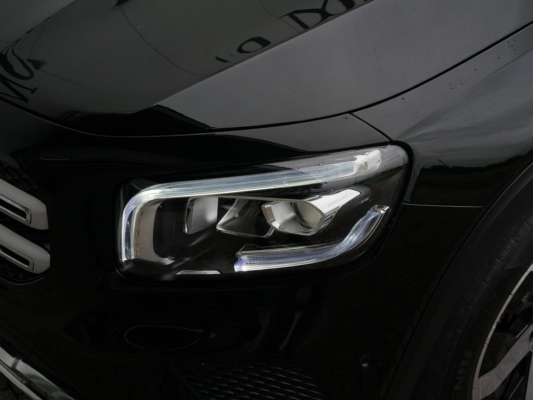2023 Mercedes-Benz GLB Class
