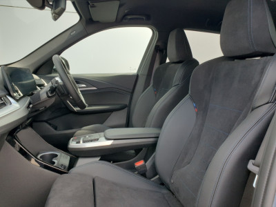 2025 BMW iX