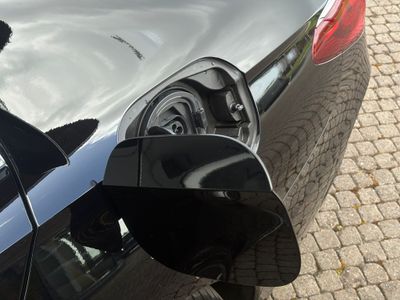 2025 Mercedes-Benz E 300