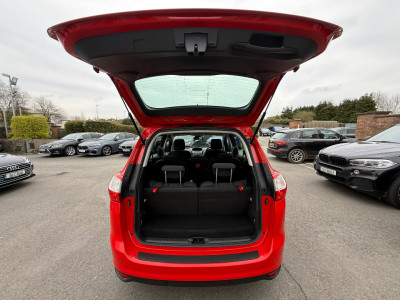 2018 Ford Grand C-Max