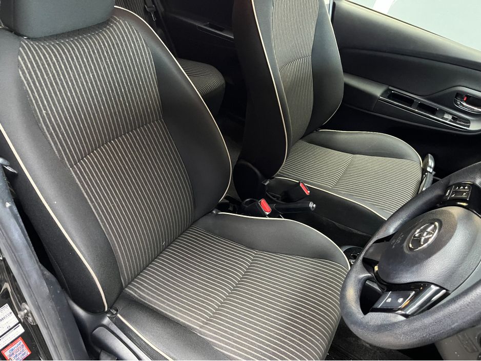 2017 Toyota Vitz