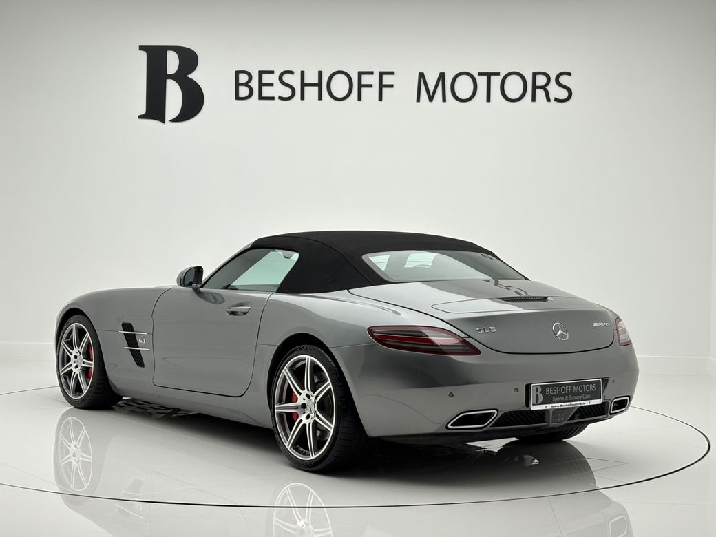 2011 Mercedes-Benz SLS