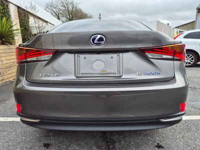 2020 Lexus IS 300h
