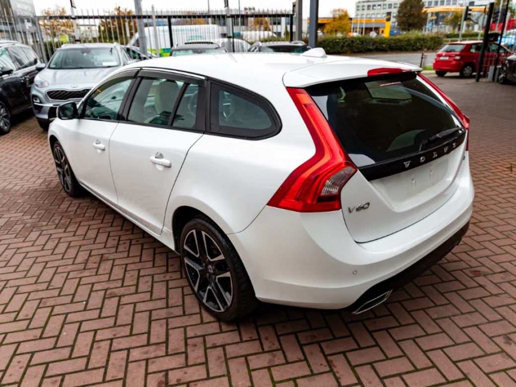 2017 Volvo V60