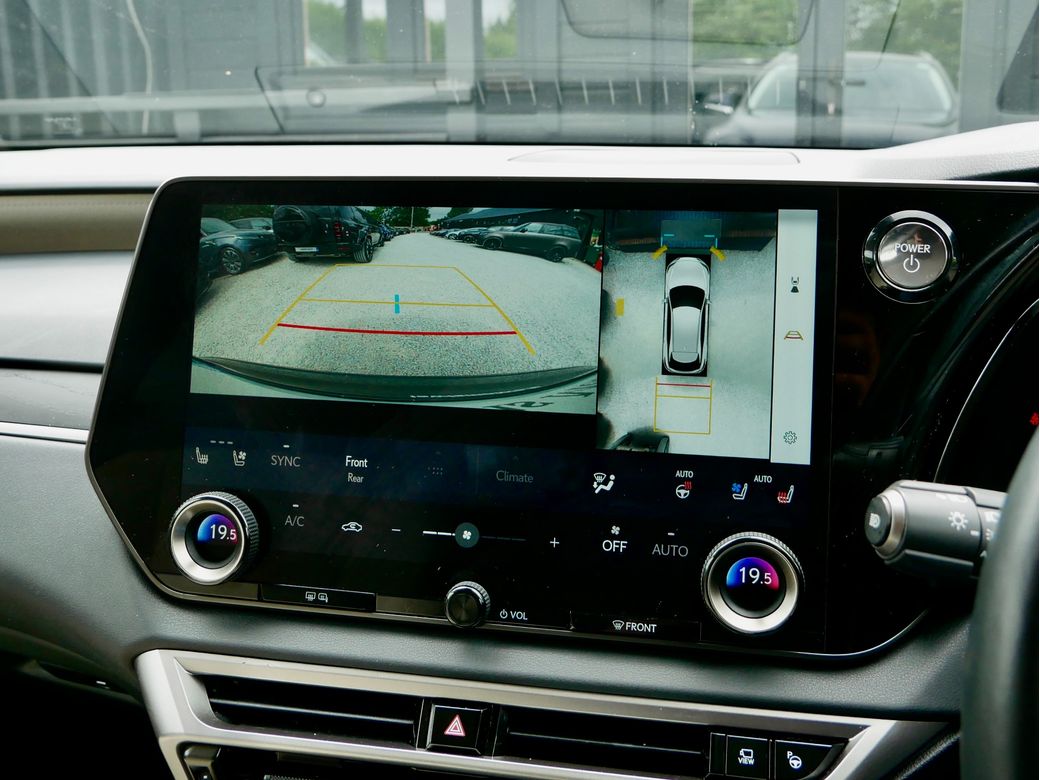 2023 Lexus RX450h+