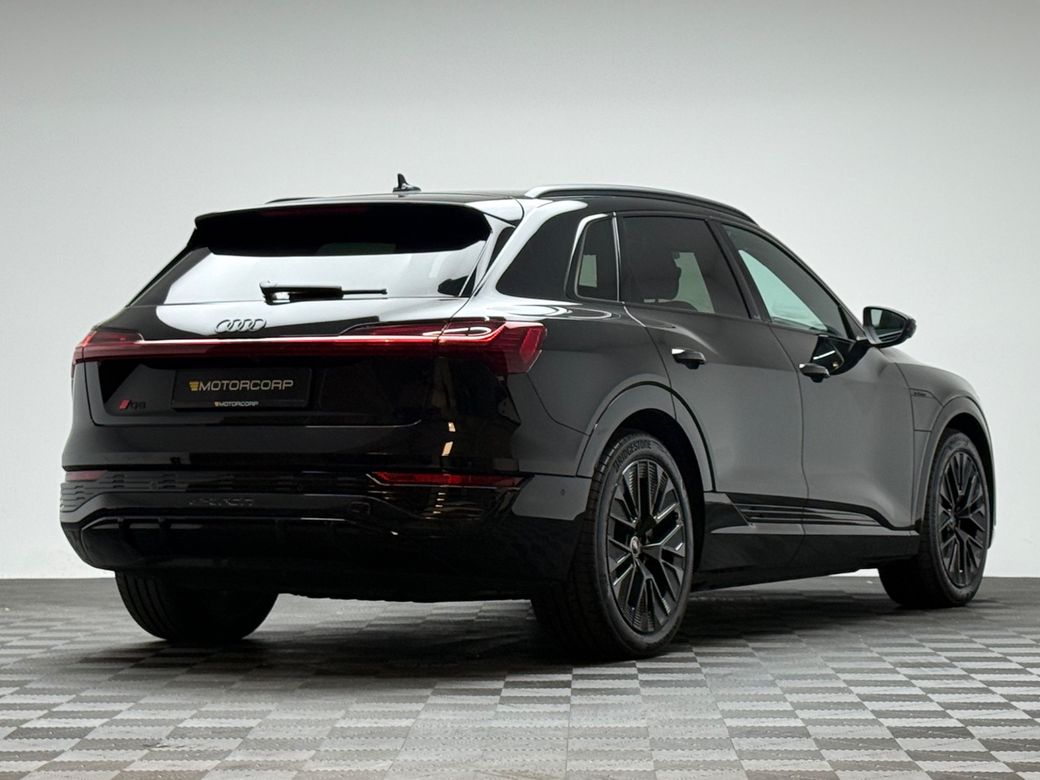 2024 Audi Q8 e-tron