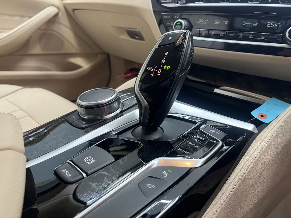 2017 BMW 5 Series