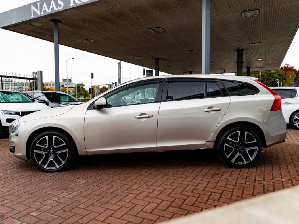 2017 Volvo V60