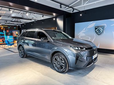 2025 Peugeot 5008
