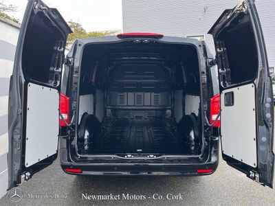 2027 Mercedes-Benz Vito