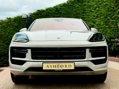 2025 Porsche Cayenne