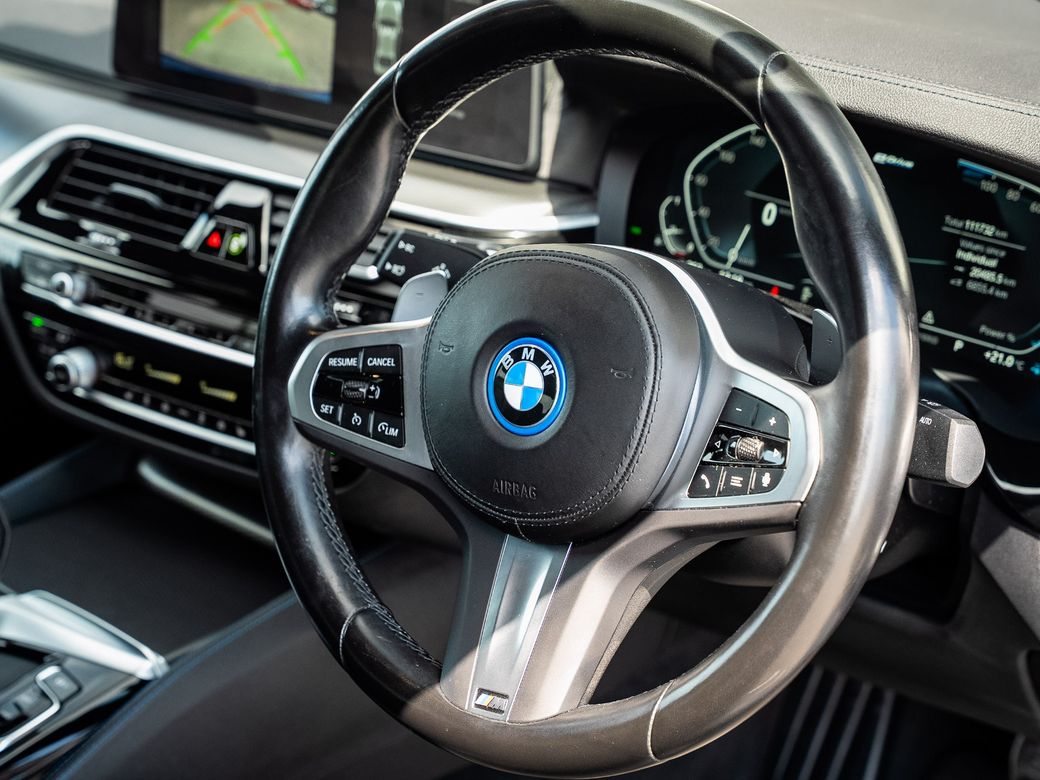 2022 BMW 5 Series