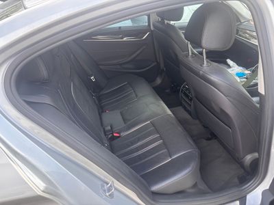2017 BMW 523