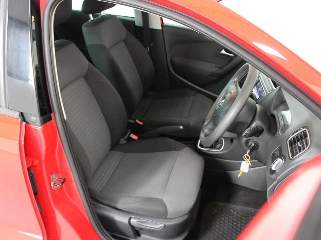 2013 Volkswagen Polo
