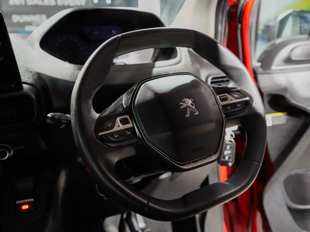 2019 Peugeot Partner