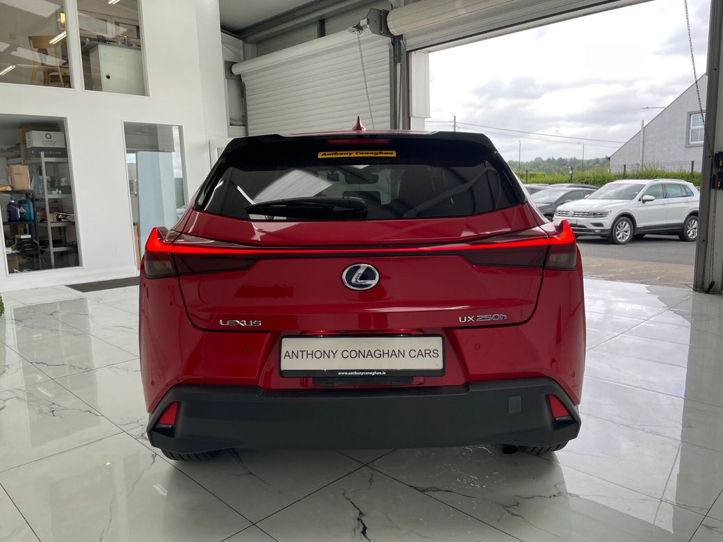 2021 Lexus UX 250H
