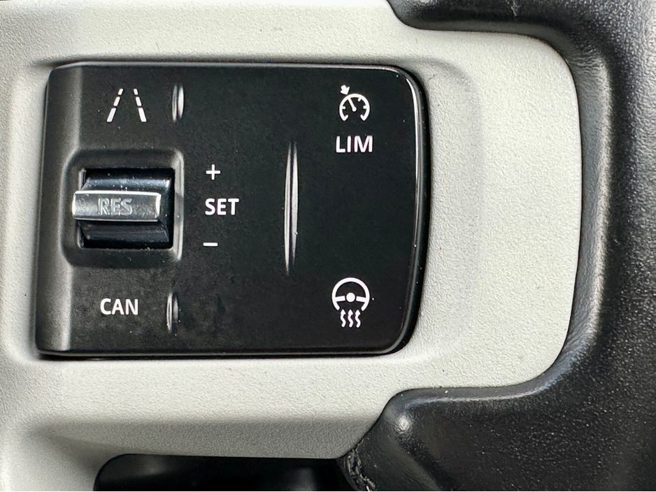 2023 Land Rover Defender