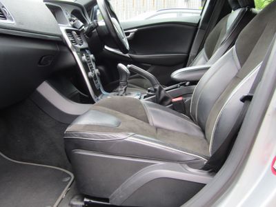2013 Volvo V40