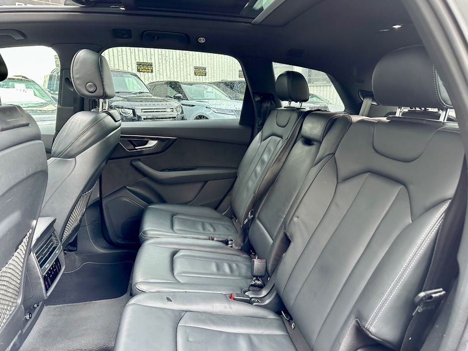 2021 Audi Q7