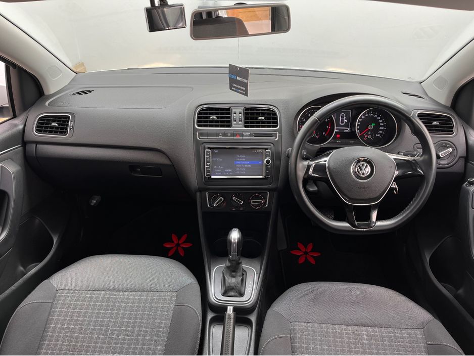 2015 Volkswagen Polo