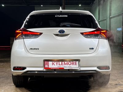 2016 Toyota Auris