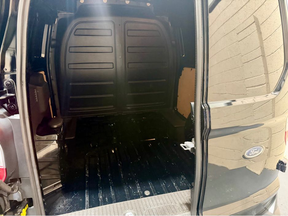 2018 Ford Transit Courier
