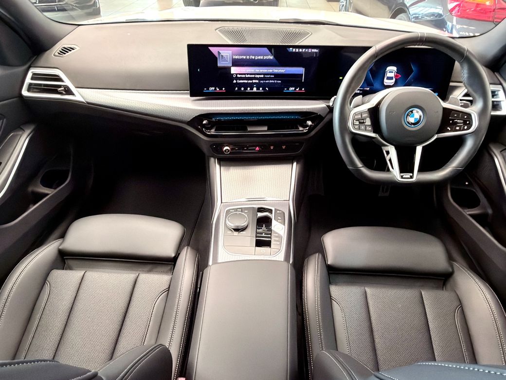 2025 BMW 3 Series