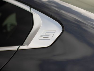 2025 BMW i5