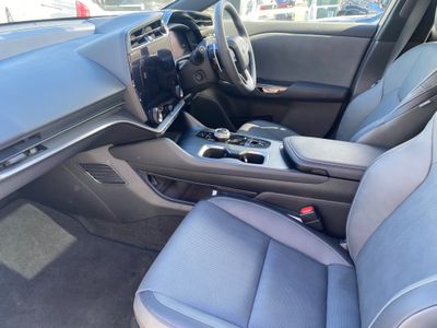 2025 Lexus RZ
