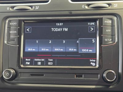 2011 Volkswagen Golf