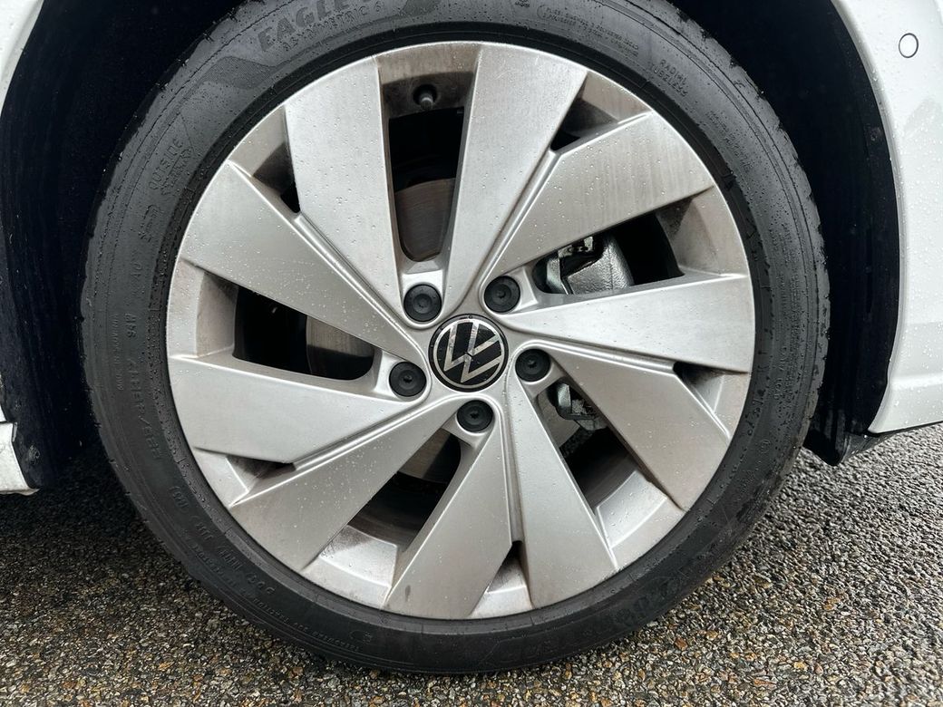 2025 Volkswagen Golf