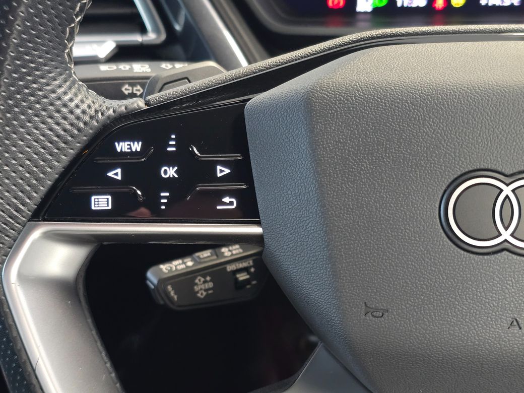 2022 Audi Q4