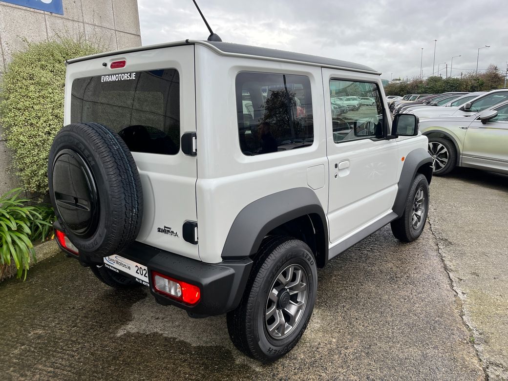 2025 Suzuki Jimny