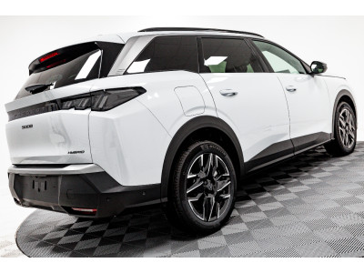 2025 Peugeot 5008