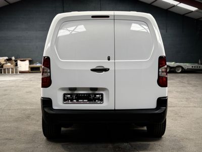 2023 Peugeot Partner