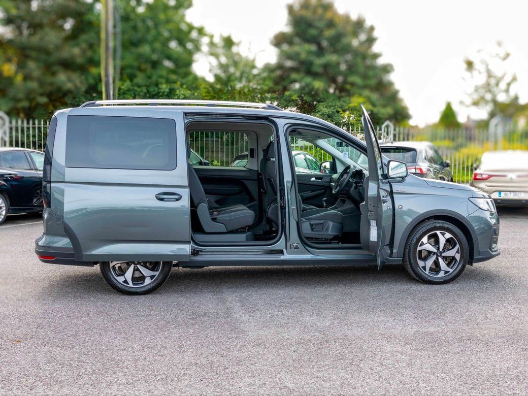 2023 Ford Transit Connect