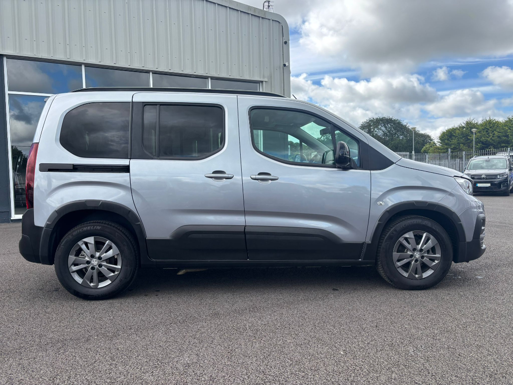 2024 Peugeot Rifter