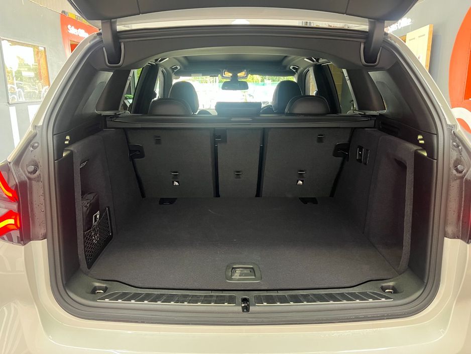 2025 BMW iX3
