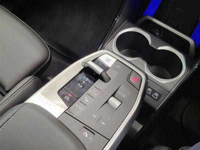 2025 BMW iX1