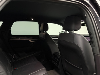 2019 Volkswagen Touareg