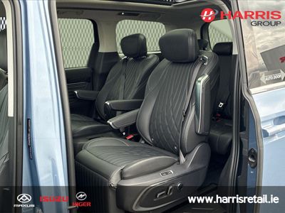2023 Maxus MIFA 9